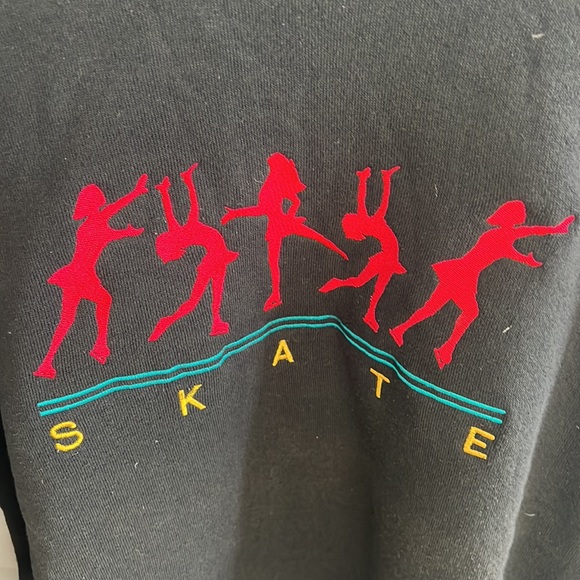 Black SKATE Sweatshirt - Picture 2 of 4